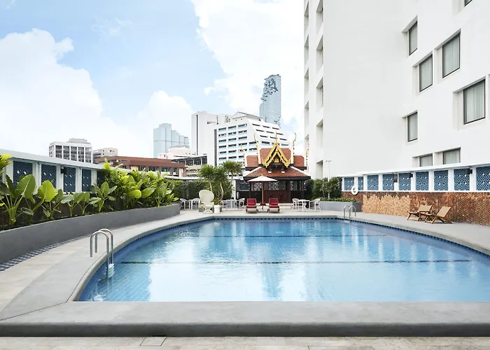 Montien Surawong 5*