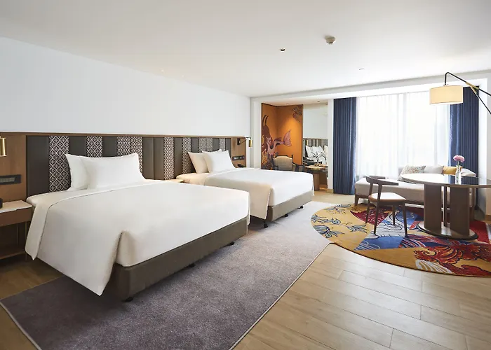 Montien Surawong 5*