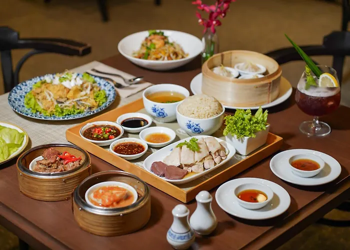 ホテル Montien Surawong 5*